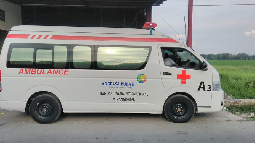 Kelebihan Mobil Toyota Hiace Ambulance